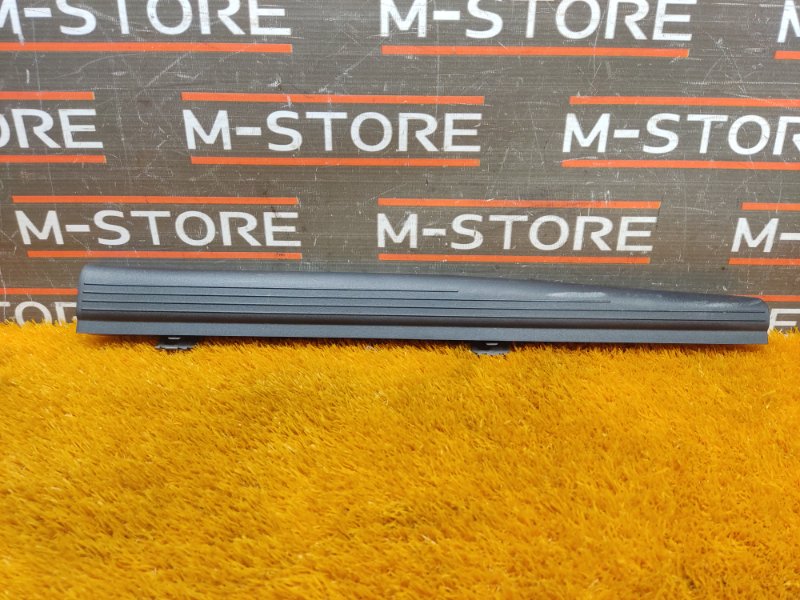 Накладка на порог салона, 300 рублей, Красноярск