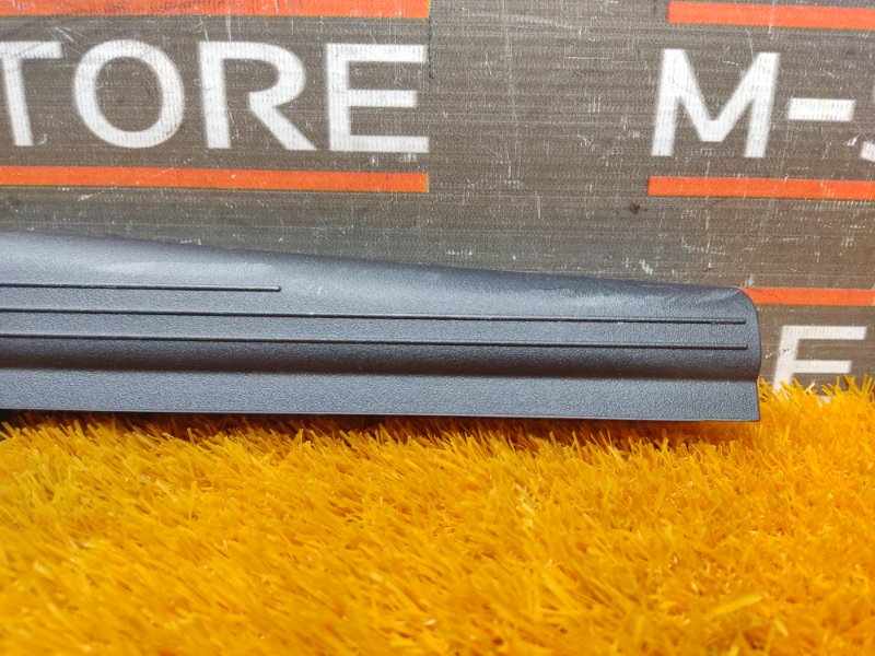 Накладка на порог салона, 300 рублей, Красноярск