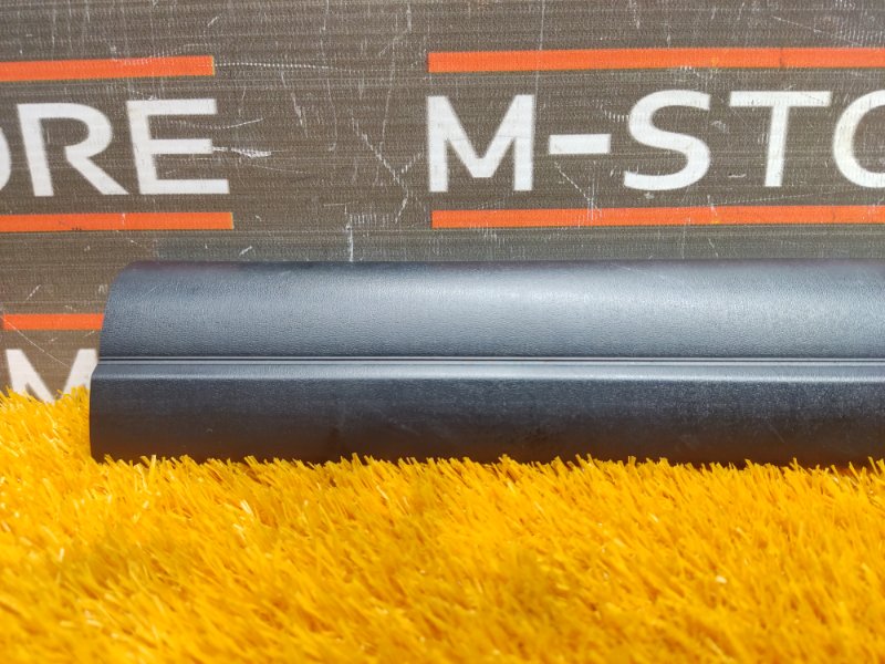 Накладка на порог салона, 200 рублей, Красноярск