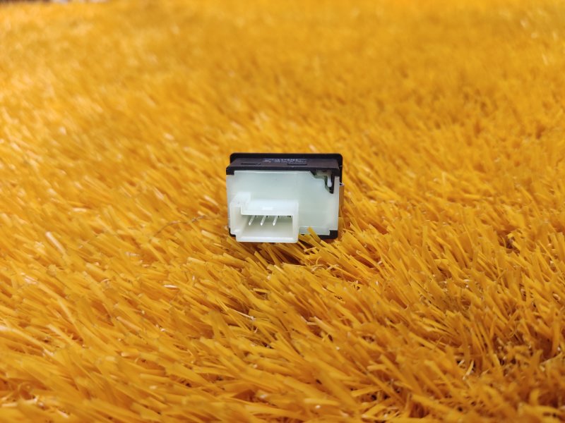 Кнопка открывания багажника, 350 рублей, Красноярск