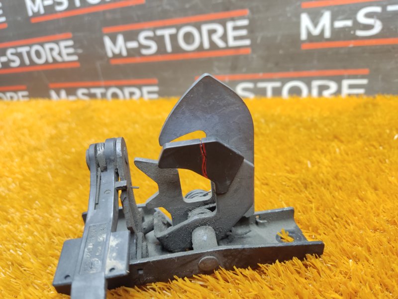 замок капота, 860 рублей, Красноярск