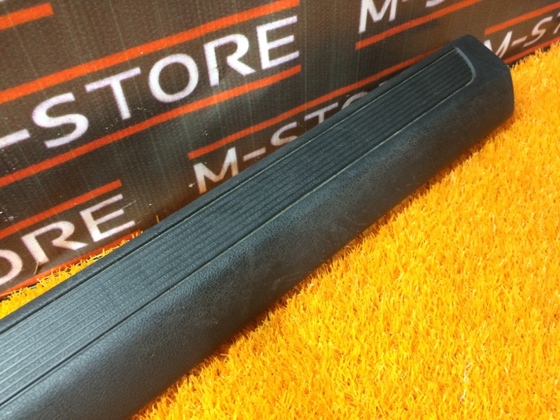 Накладка на порог салона, 360 рублей, Красноярск