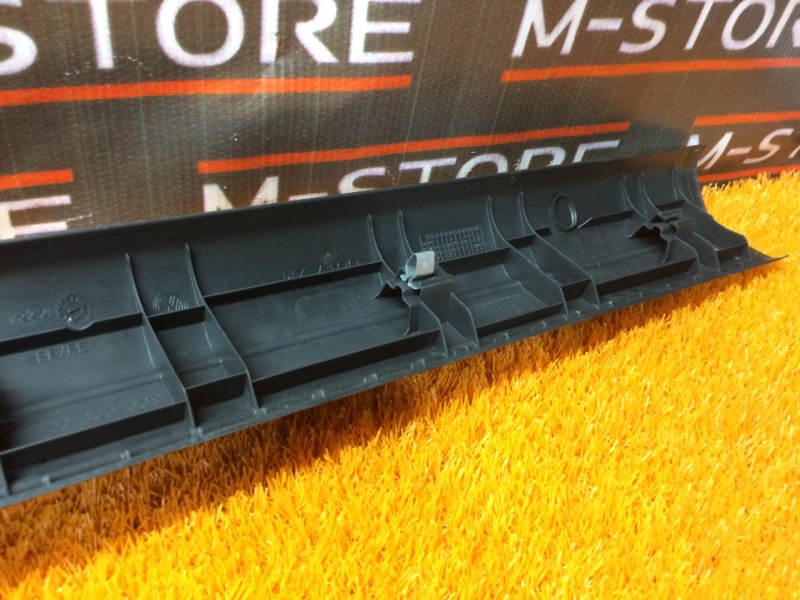 Накладка на порог салона, 360 рублей, Красноярск