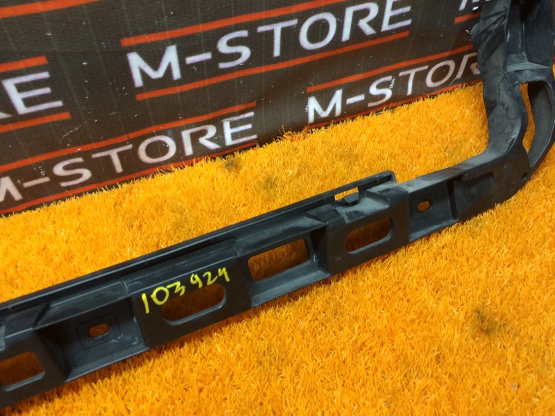 крепление бампера, 340 рублей, Красноярск