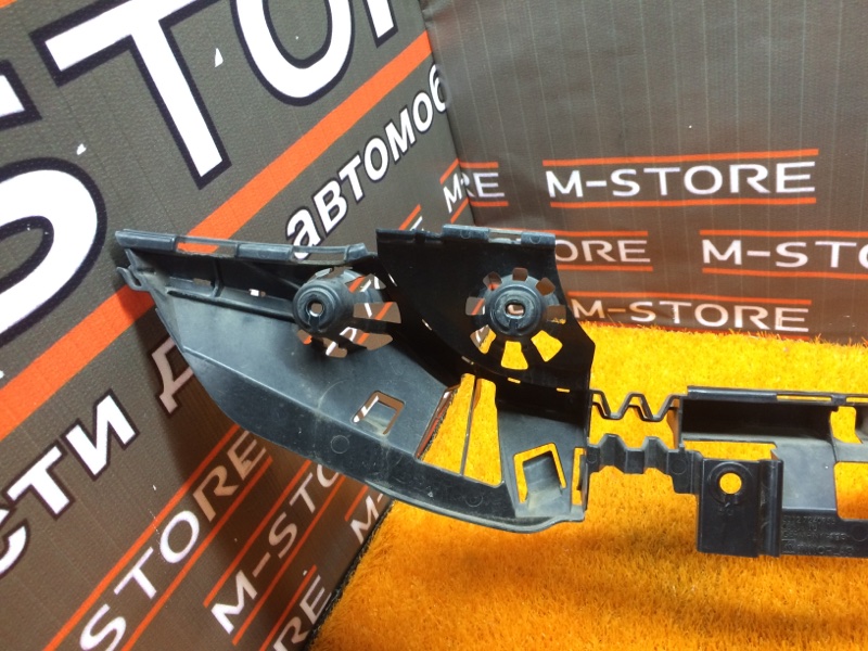 крепление бампера, 900 рублей, Красноярск