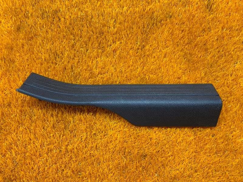 Накладка на порог салона, 350 рублей, Красноярск