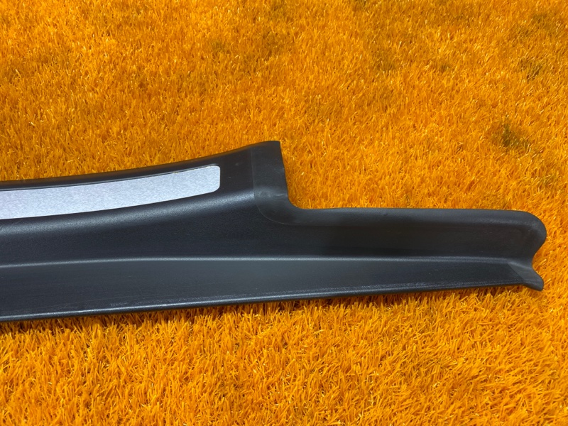 Накладка на порог салона, 350 рублей, Красноярск