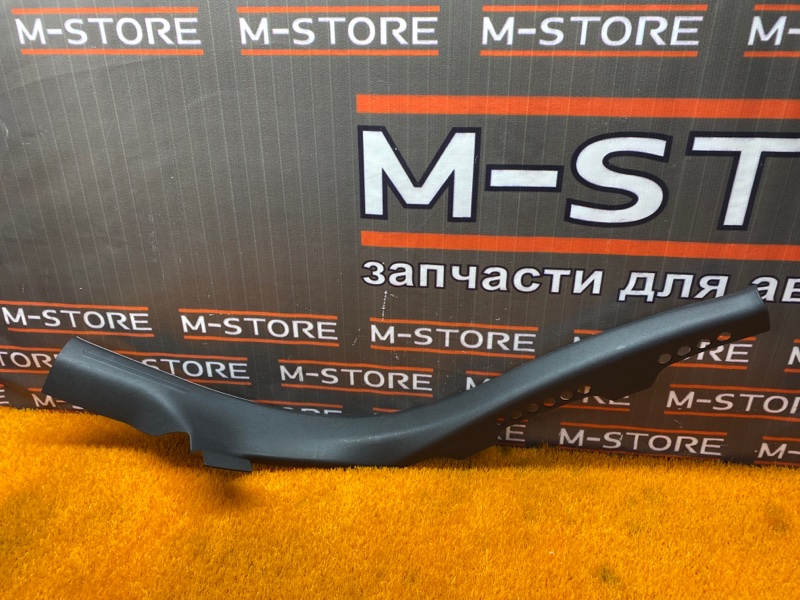 Накладка на порог салона, 350 рублей, Красноярск