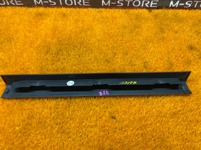 Накладка на порог салона, 300 рублей, Красноярск