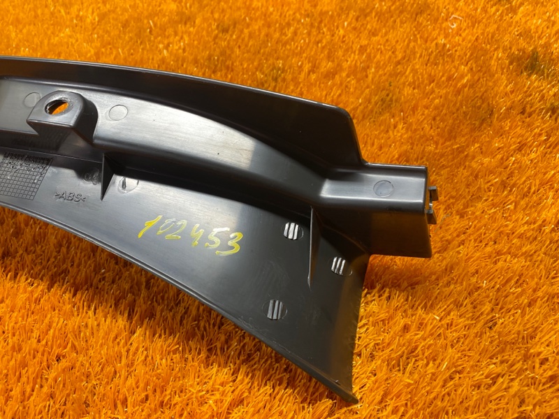 Пластик багажника, 340 рублей, Красноярск