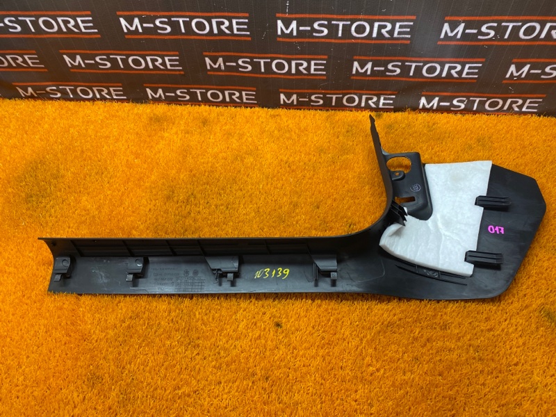 Накладка на порог салона, 210 рублей, Красноярск