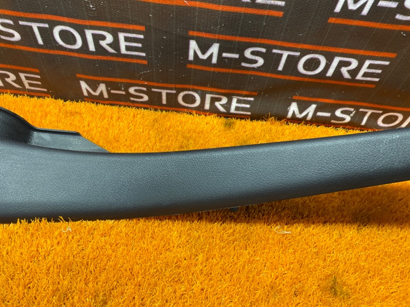 Накладка на порог салона, 300 рублей, Красноярск