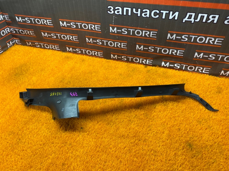 Накладка на порог салона, 480 рублей, Красноярск