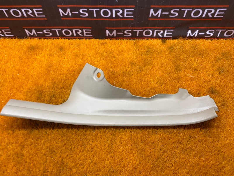 Накладка на порог салона, 350 рублей, Красноярск