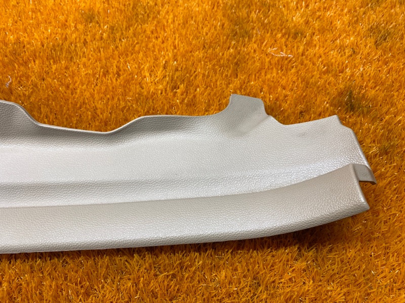 Накладка на порог салона, 350 рублей, Красноярск