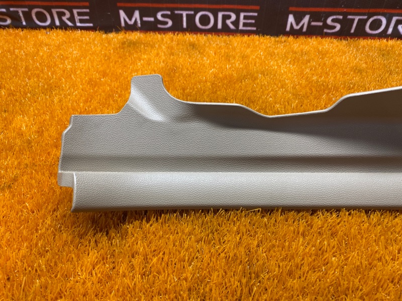 Накладка на порог салона, 350 рублей, Красноярск