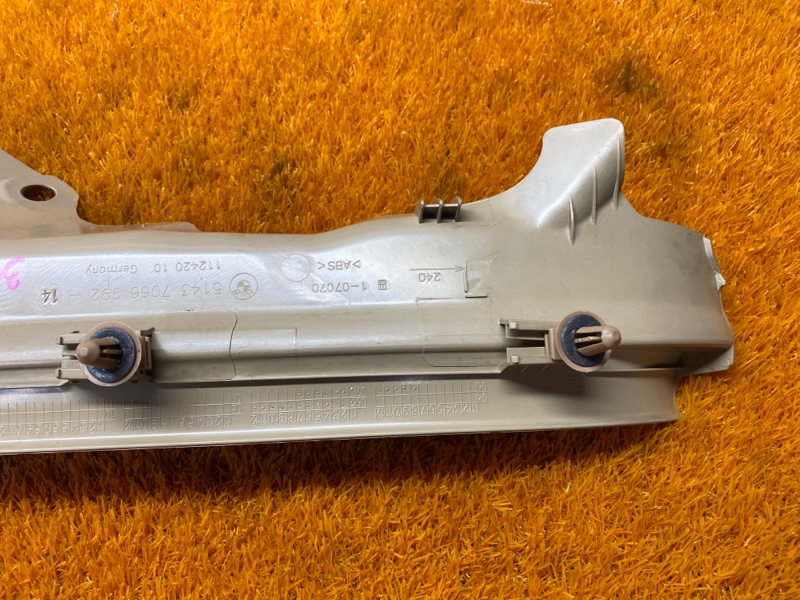 Накладка на порог салона, 350 рублей, Красноярск