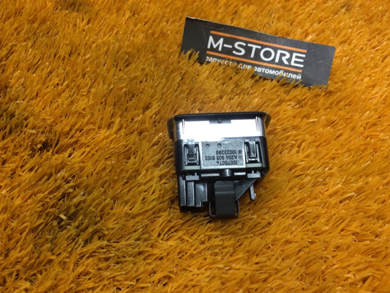 кнопка стеклоподъемника, 300 рублей, Красноярск