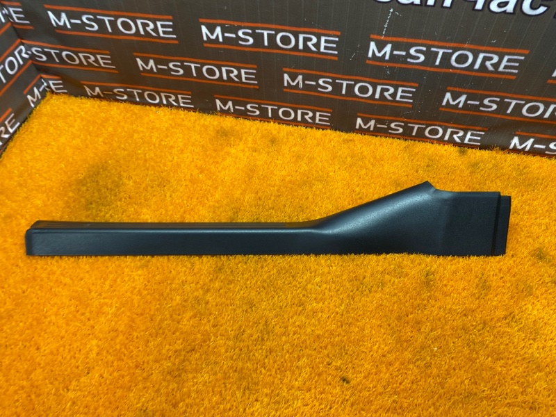 Накладка на порог салона, 350 рублей, Красноярск