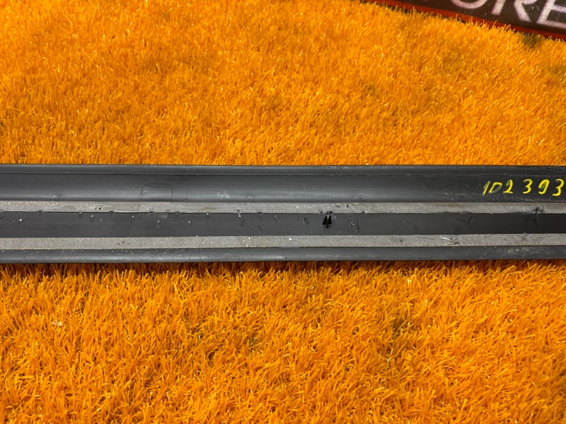 Накладка на порог салона, 350 рублей, Красноярск