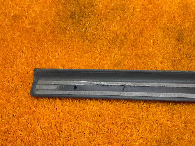 Накладка на порог салона, 350 рублей, Красноярск