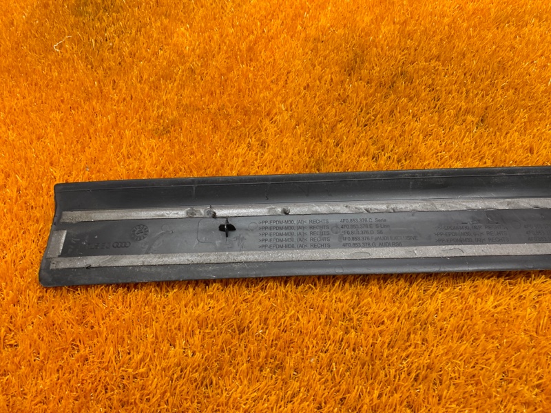 Накладка на порог салона, 350 рублей, Красноярск