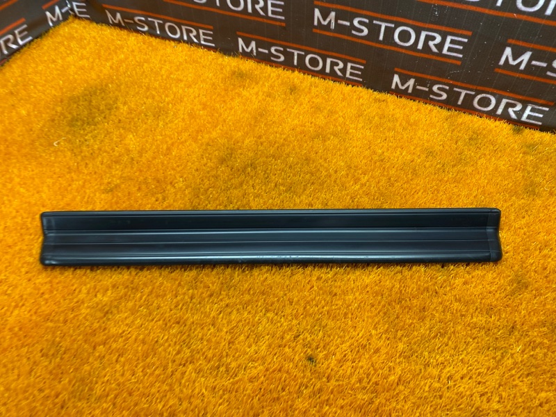 Накладка на порог салона, 350 рублей, Красноярск