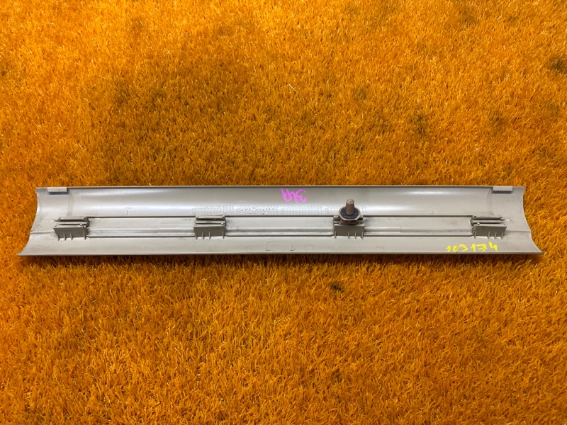 Накладка на порог салона, 350 рублей, Красноярск