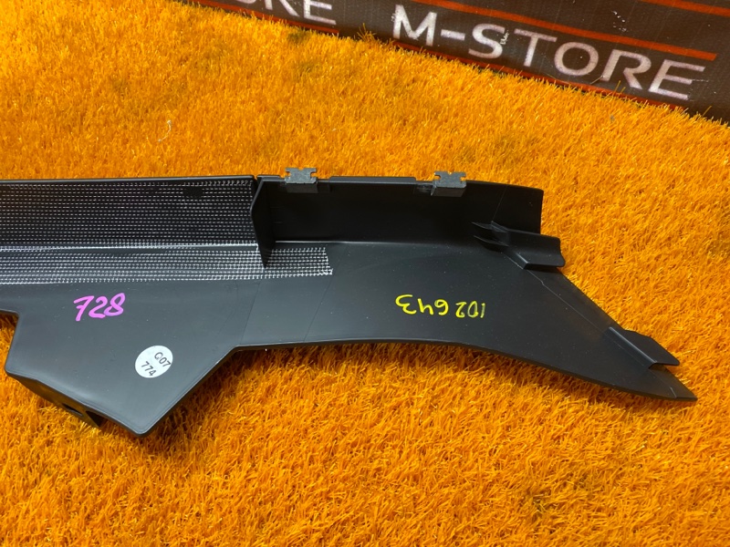 Накладка на порог салона, 350 рублей, Красноярск