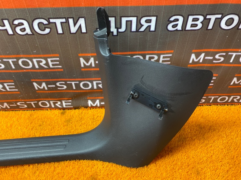 Накладка на порог салона, 410 рублей, Красноярск