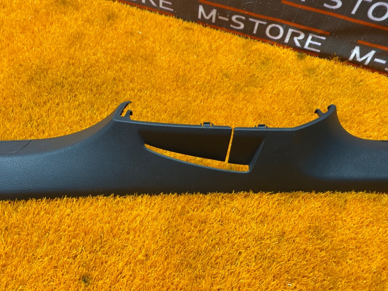 Накладка на порог салона, 350 рублей, Красноярск