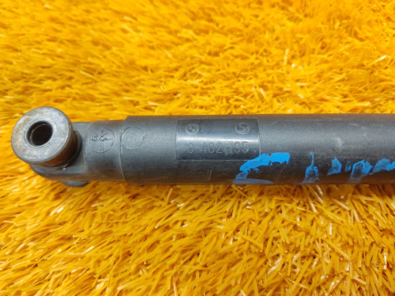 амортизатор багажника, 720 рублей, Красноярск