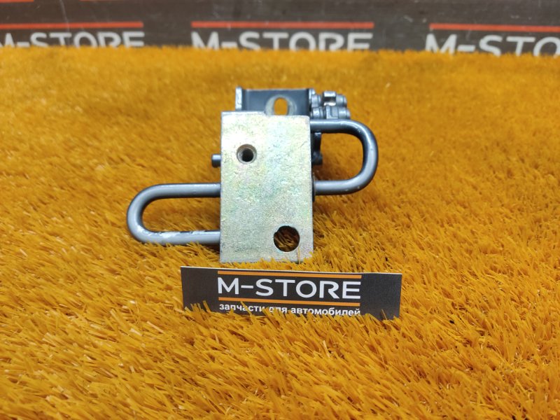 петля двери, 350 рублей, Красноярск