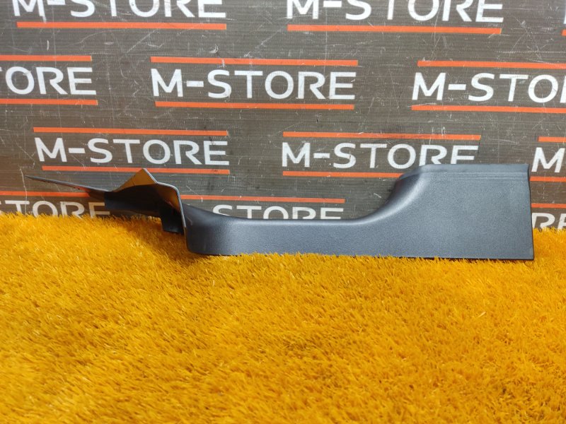 Накладка на порог салона, 350 рублей, Красноярск