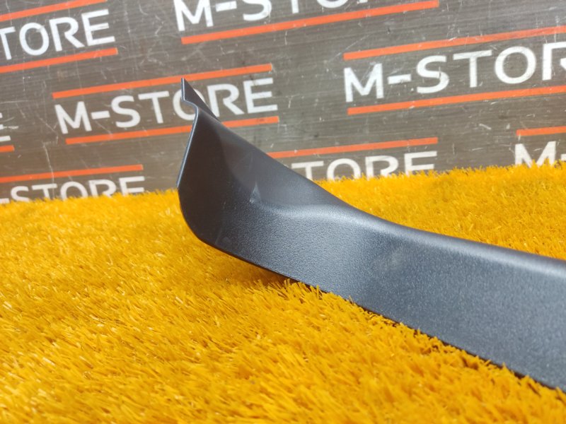 Накладка на порог салона, 350 рублей, Красноярск