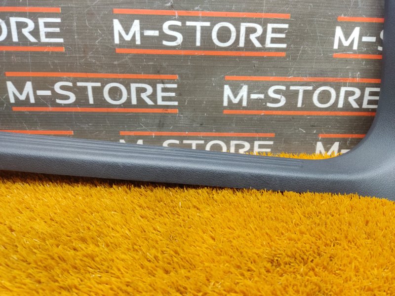 Накладка на порог салона, 480 рублей, Красноярск