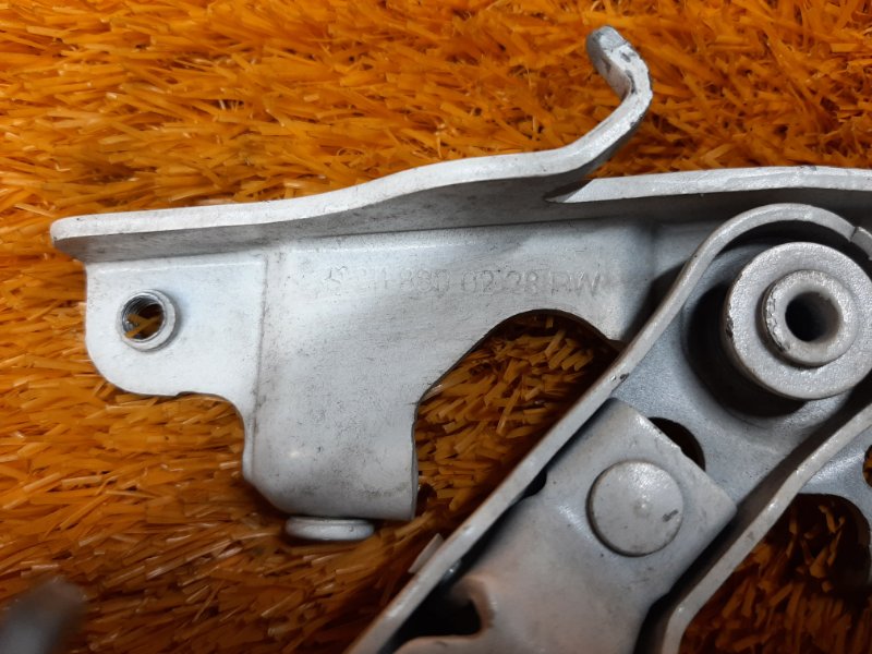 петля капота, 500 рублей, Красноярск