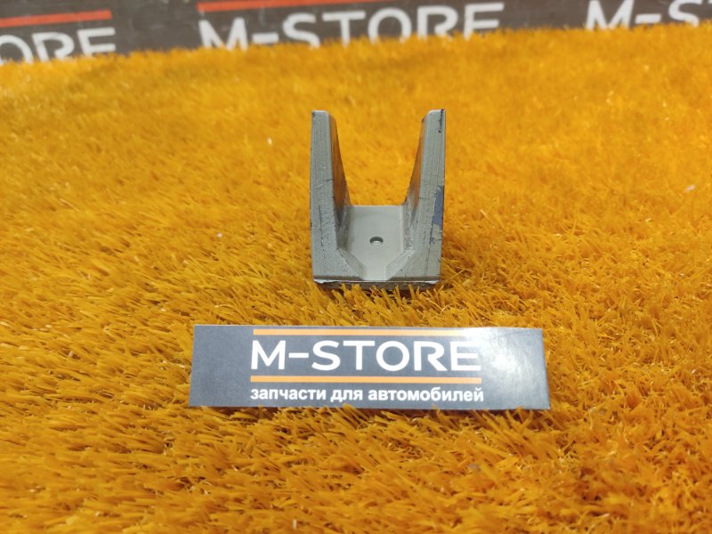 Отбойник крышки багажника, 340 рублей, Красноярск