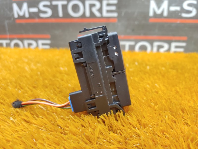 кнопка выбора режима АКПП, 600 рублей, Красноярск