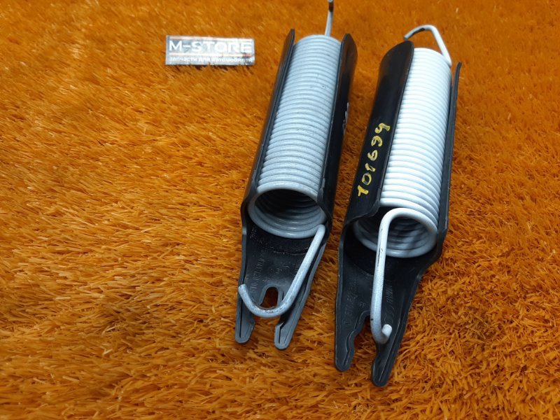 Пружина багажника, 410 рублей, Красноярск