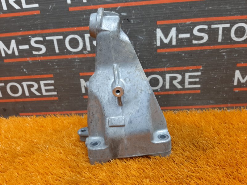 Кронштейн подушки двигателя, 1820 рублей, Красноярск