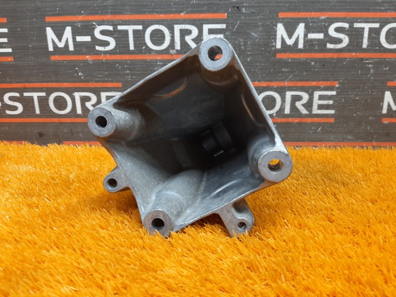 Кронштейн подушки двигателя, 1820 рублей, Красноярск