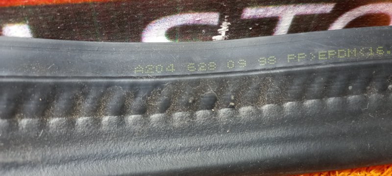 Уплотнитель капота, 450 рублей, Красноярск