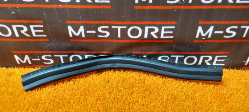 Уплотнитель капота, 340 рублей, Красноярск