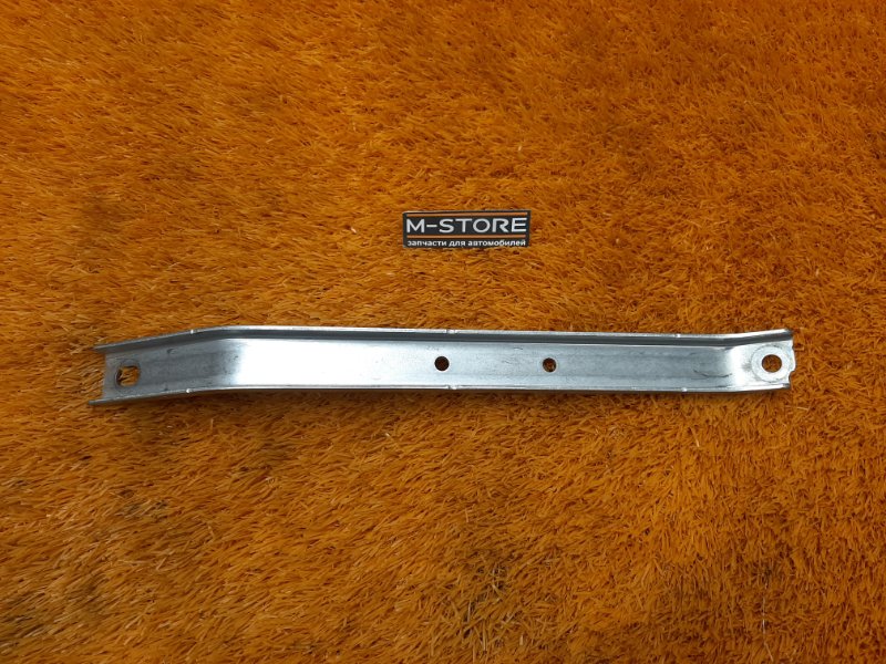 кронштейн, 300 рублей, Красноярск