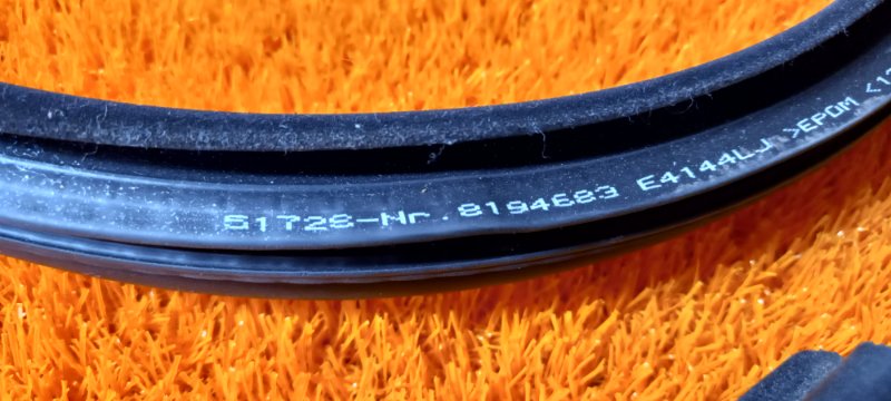 уплотнитель двери, 630 рублей, Красноярск