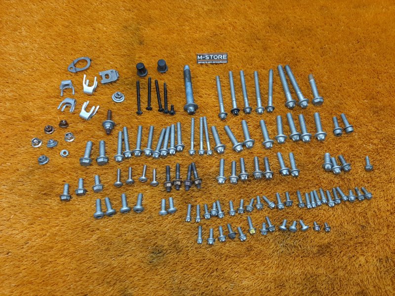 Болты и гайки ДВС, 930 рублей, Красноярск