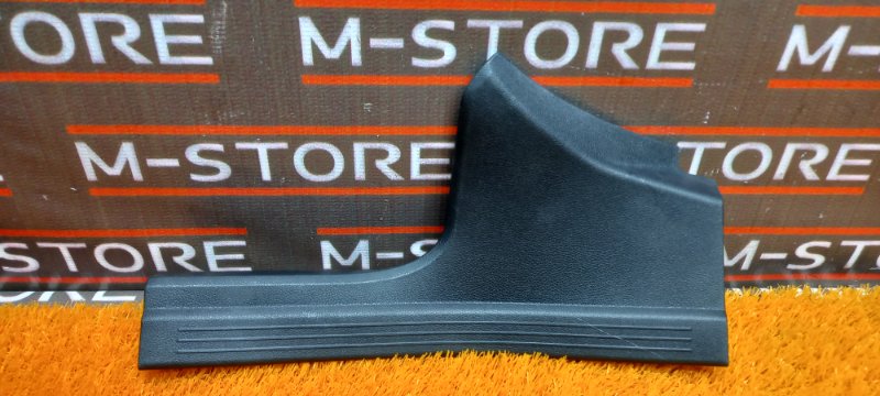 Накладка на порог салона, 500 рублей, Красноярск