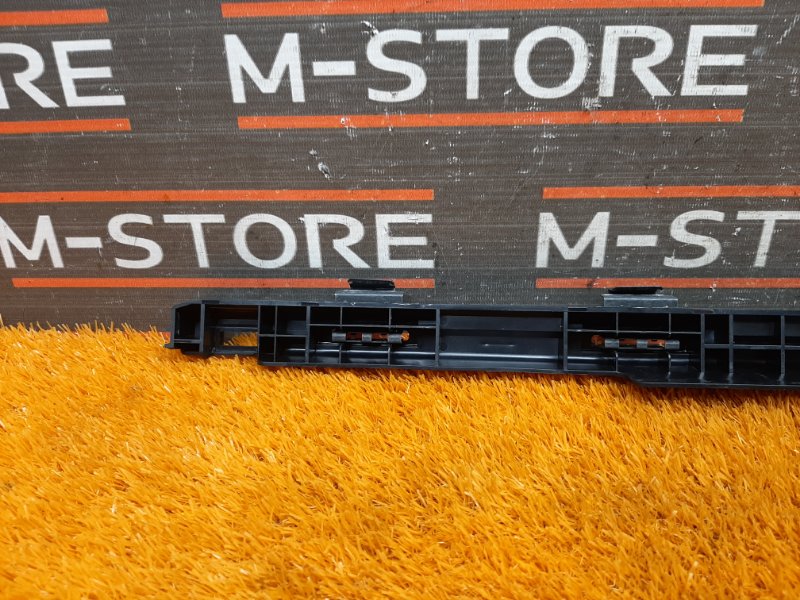 кронштейн порога, 610 рублей, Красноярск