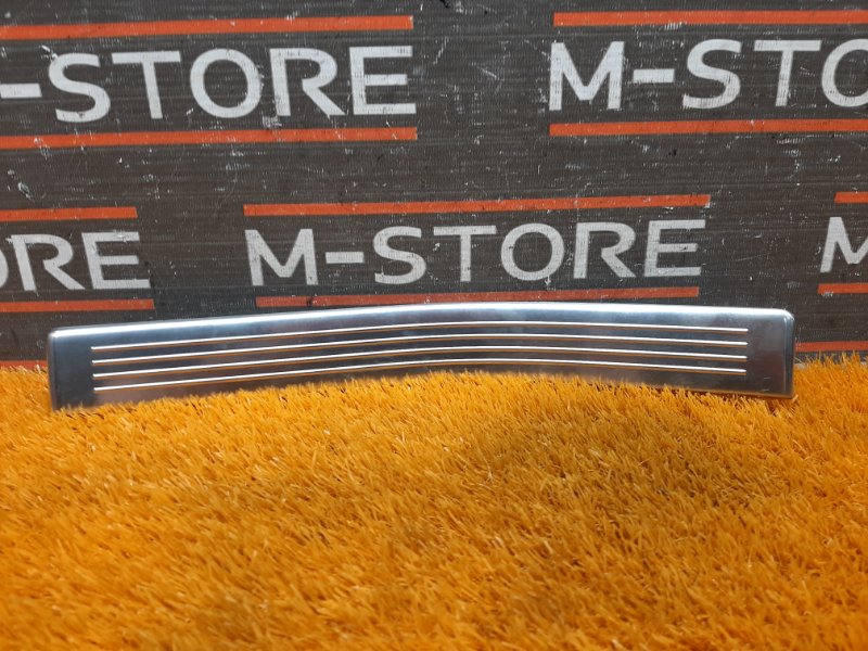 Накладка на порог салона, 670 рублей, Красноярск